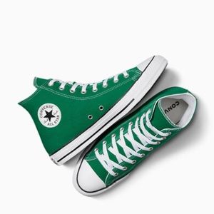 Converse Chuck Taylor High Tops , GREEN